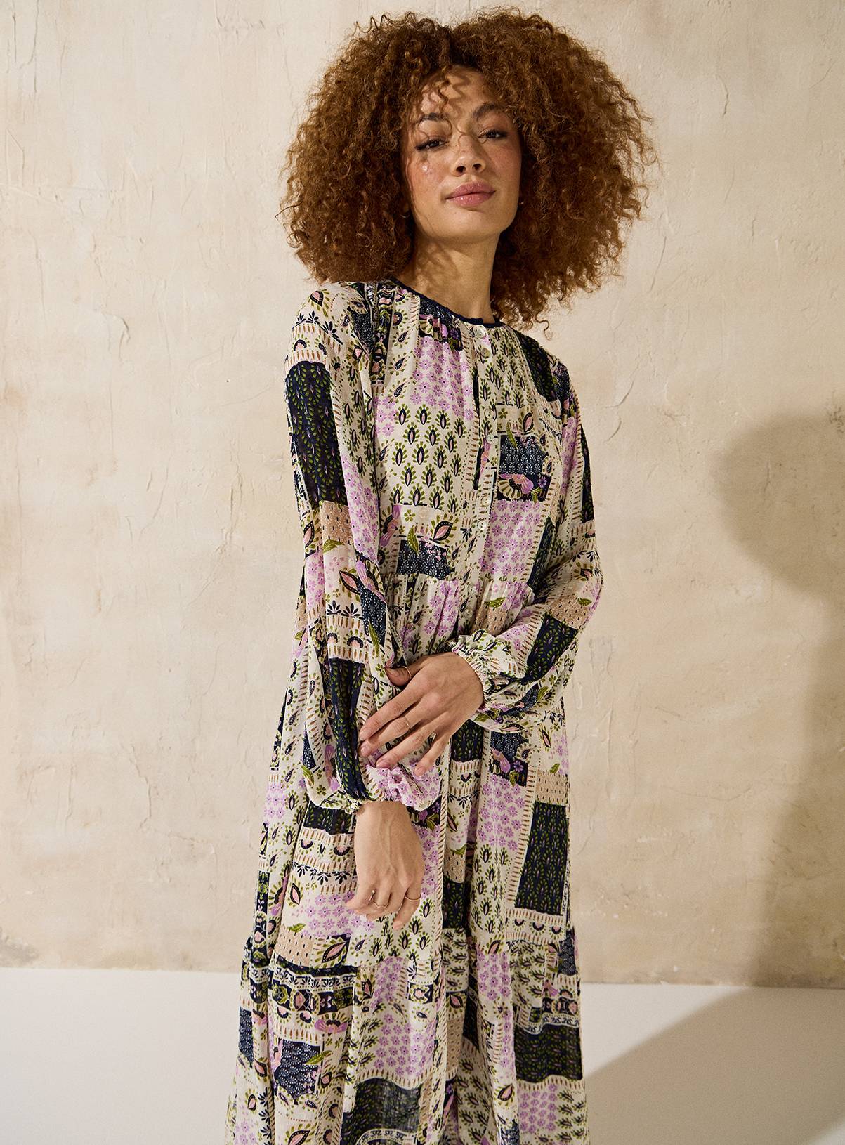 EVERBELLE Patchwork Printed Tiered Midaxi Dress 18 - Image 1